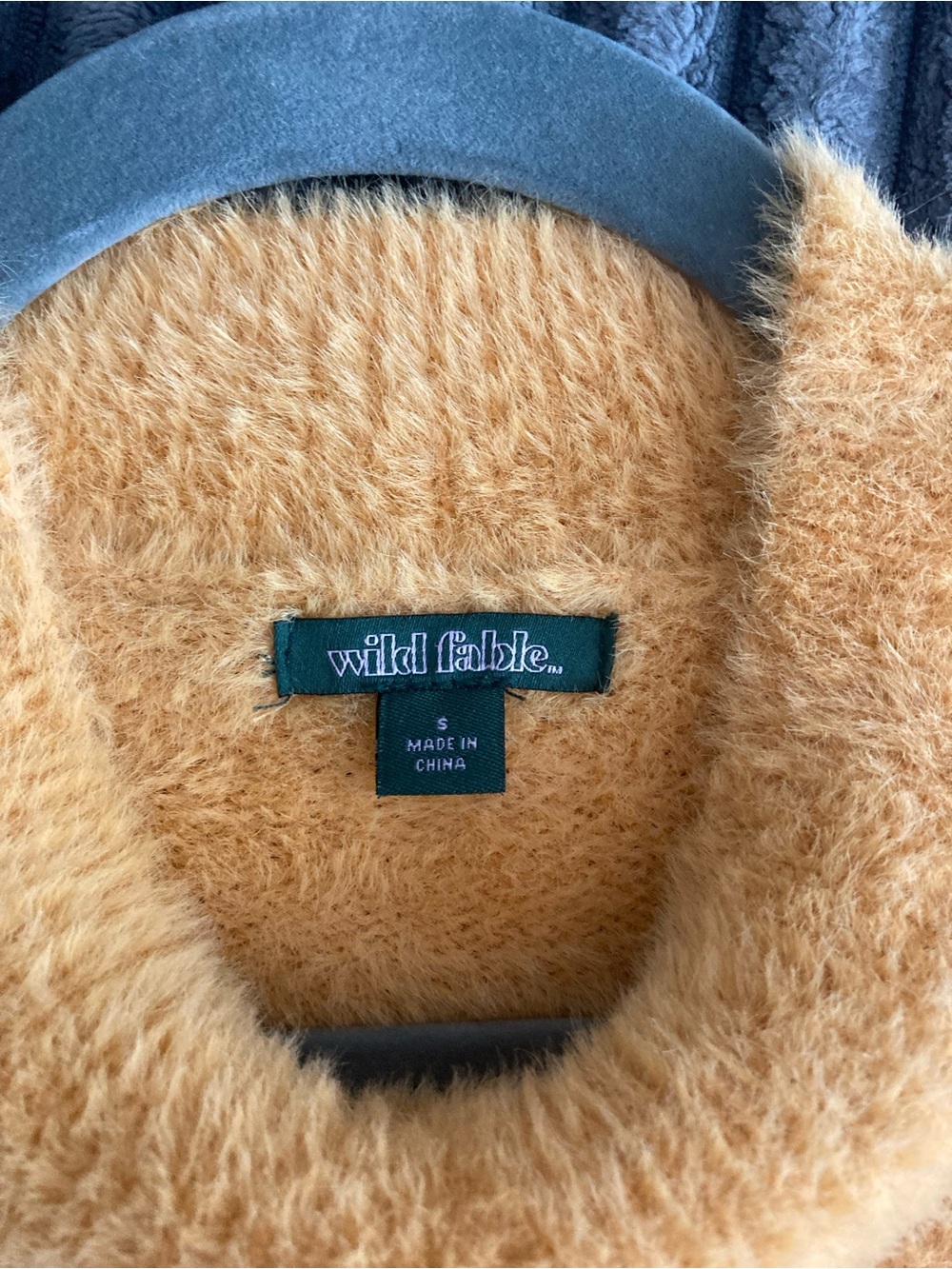 The softest sweater 💗💛🧡 - Picture 3 of 4